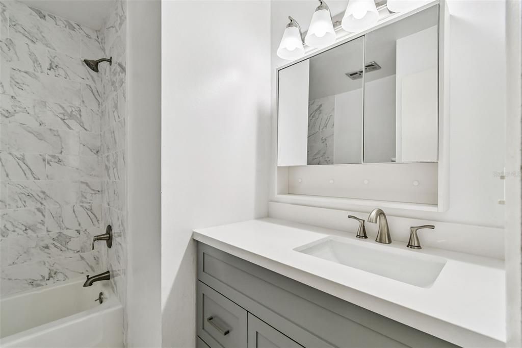 For Sale: $450,000 (3 beds, 2 baths, 2010 Square Feet)