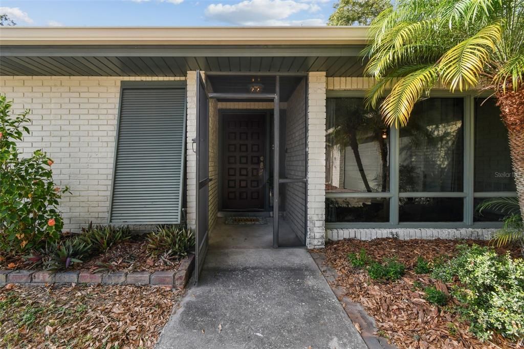 For Sale: $450,000 (3 beds, 2 baths, 2010 Square Feet)