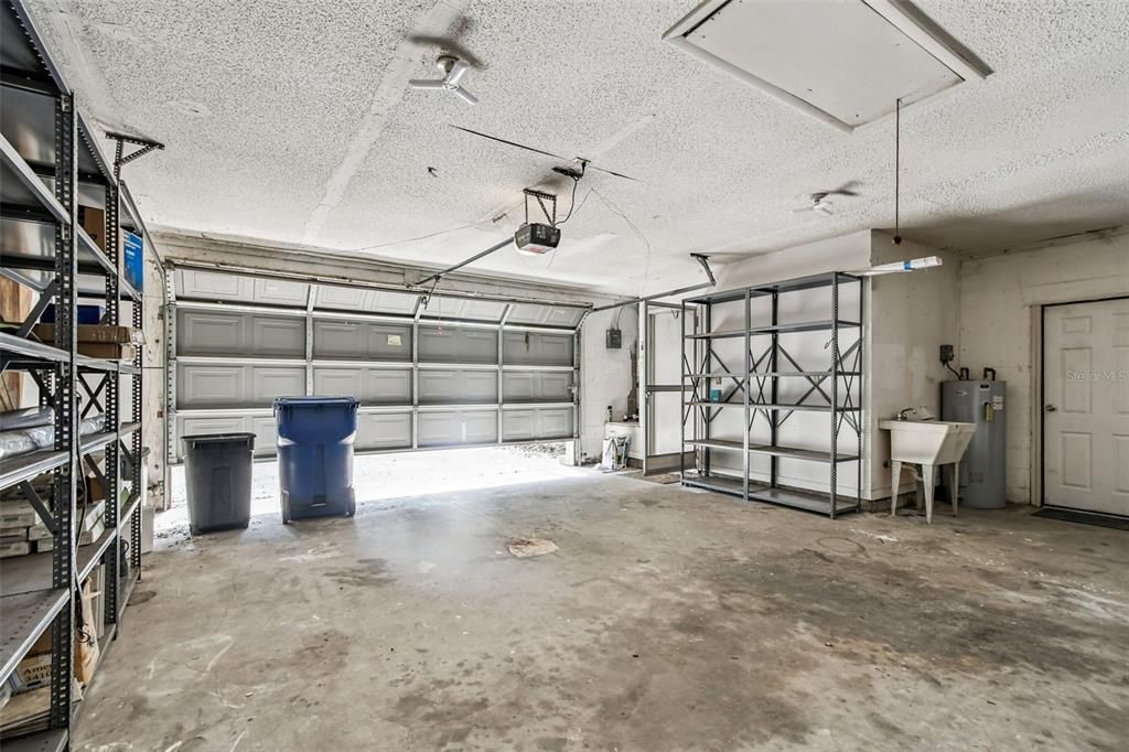 For Sale: $450,000 (3 beds, 2 baths, 2010 Square Feet)