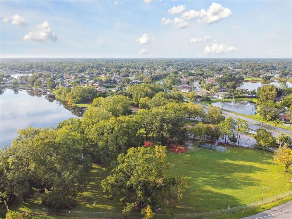 For Sale: $450,000 (3 beds, 2 baths, 2010 Square Feet)