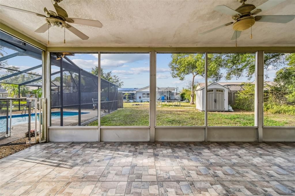 For Sale: $450,000 (3 beds, 2 baths, 2010 Square Feet)