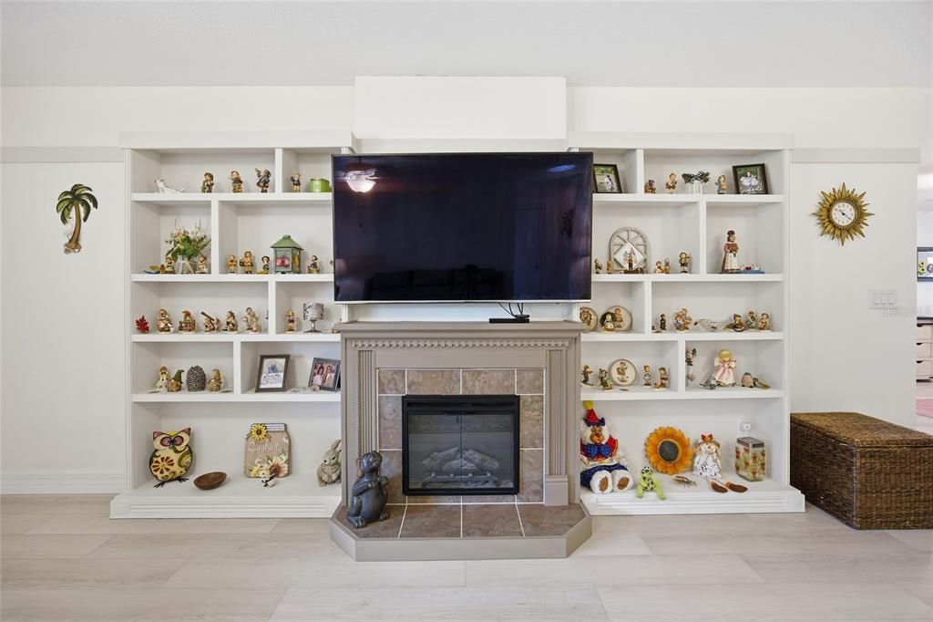 待售: $162,000 (2 贝兹, 2 浴室, 1368 平方英尺)