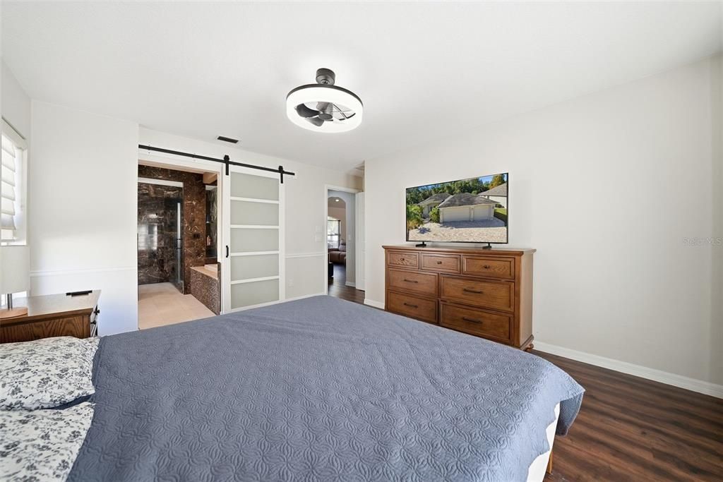 待售: $495,000 (3 贝兹, 2 浴室, 1537 平方英尺)