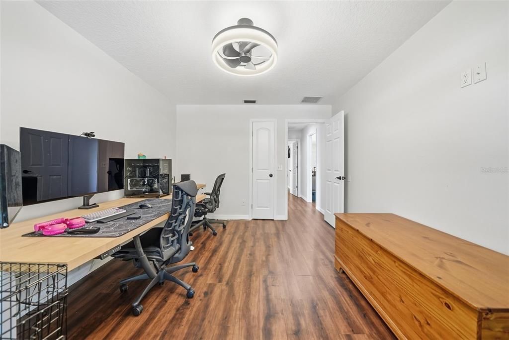 待售: $495,000 (3 贝兹, 2 浴室, 1537 平方英尺)