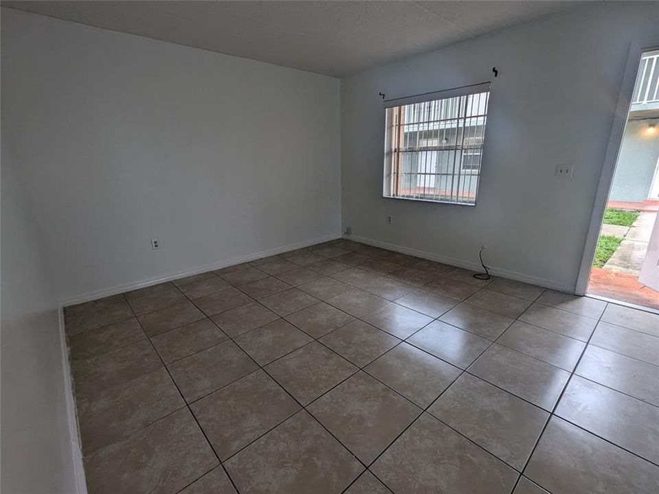 En Renta: $1,250 (2 camas, 1 baños, 784 Pies cuadrados)