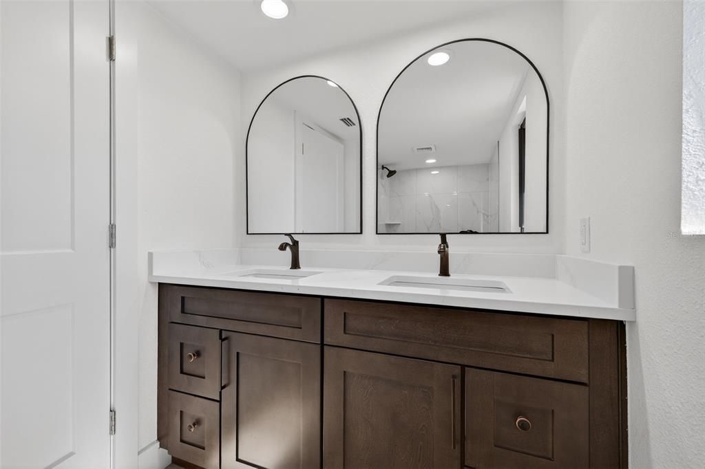 Active With Contract: $549,900 (3 beds, 2 baths, 1740 Square Feet)