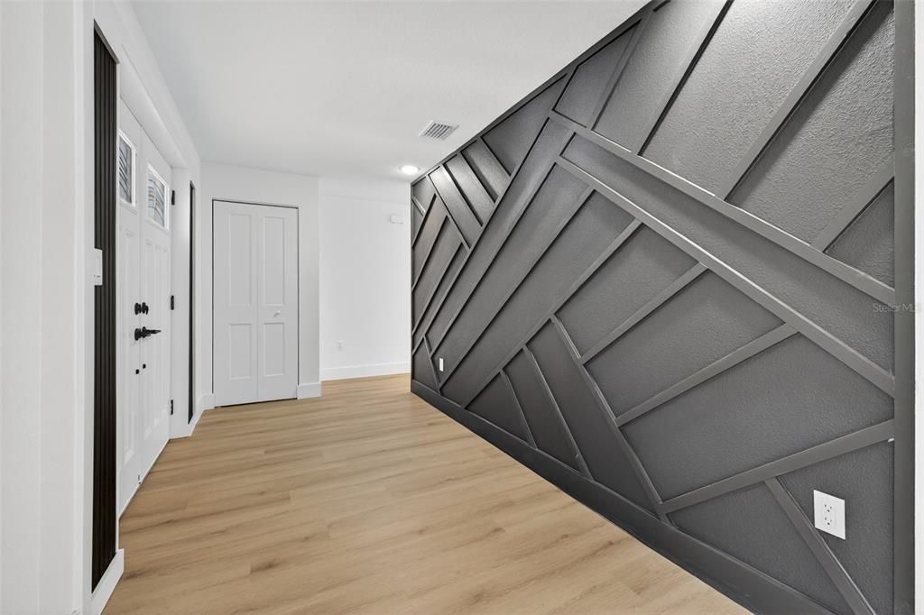 Active With Contract: $549,900 (3 beds, 2 baths, 1740 Square Feet)