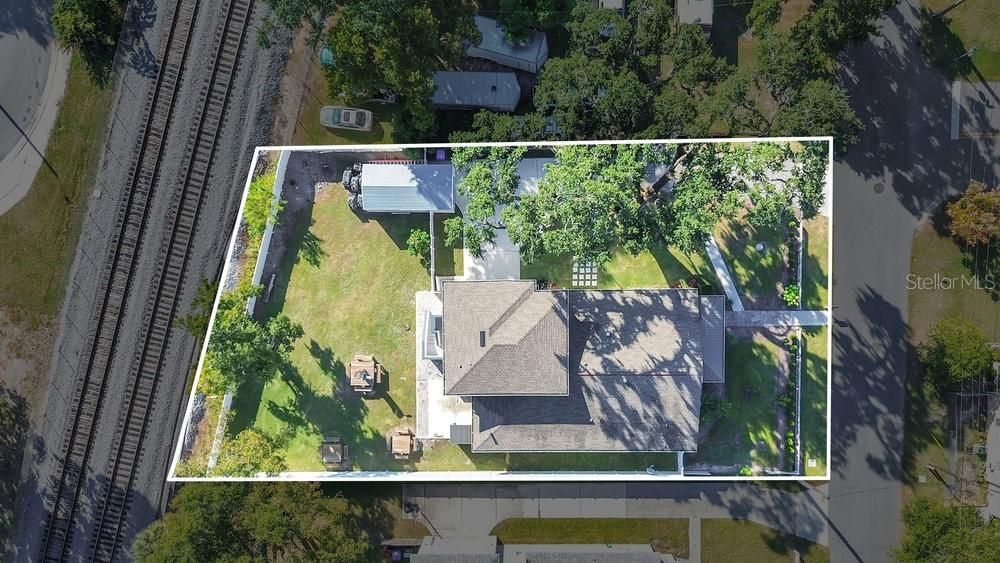 Activo con contrato: $460,000 (5 camas, 3 baños, 3336 Pies cuadrados)