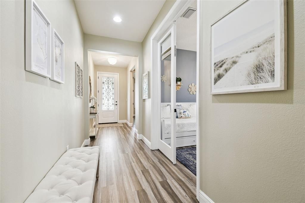 En Venta: $629,900 (3 camas, 3 baños, 2218 Pies cuadrados)