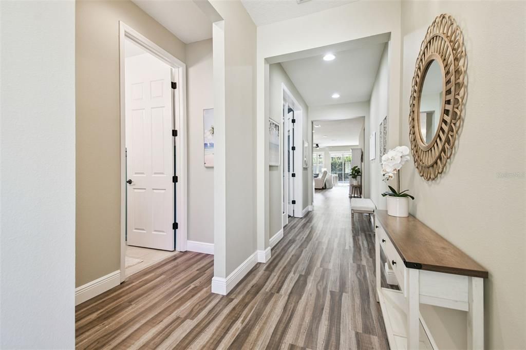 En Venta: $629,900 (3 camas, 3 baños, 2218 Pies cuadrados)