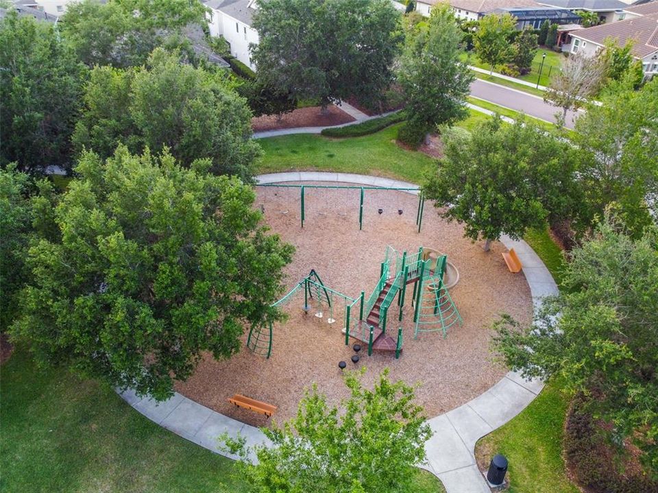 En Venta: $629,900 (3 camas, 3 baños, 2218 Pies cuadrados)