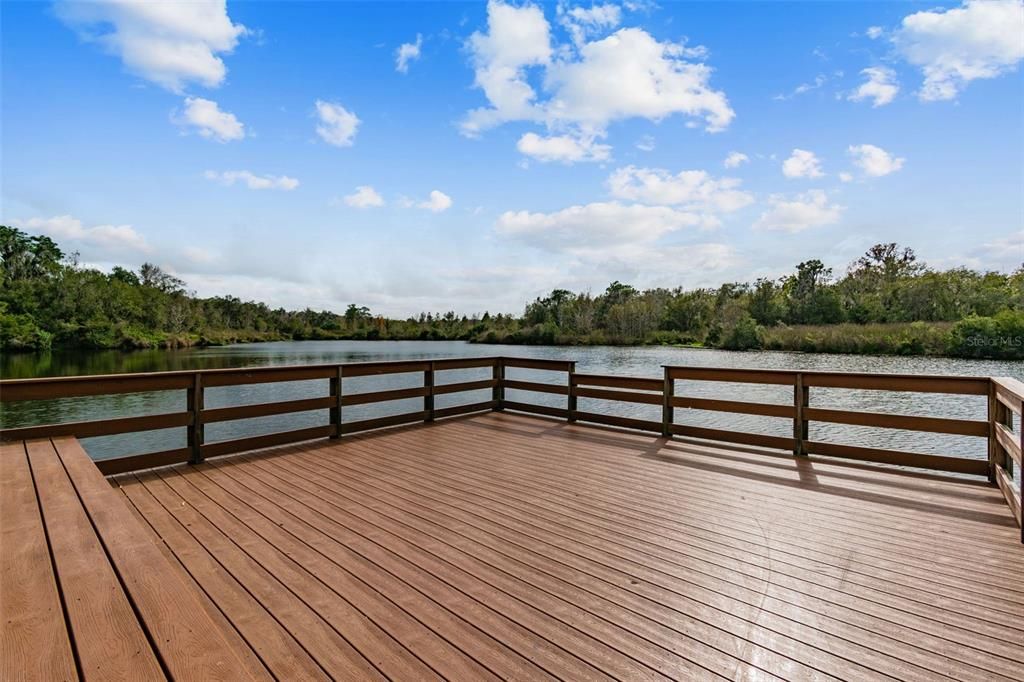 En Venta: $629,900 (3 camas, 3 baños, 2218 Pies cuadrados)