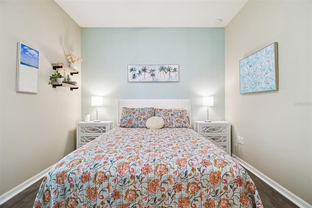 En Venta: $629,900 (3 camas, 3 baños, 2218 Pies cuadrados)