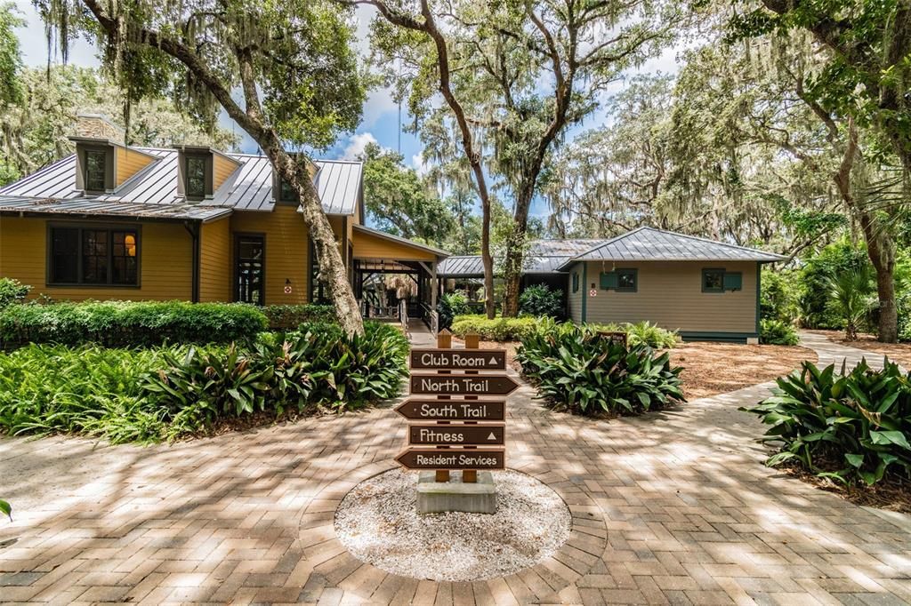 En Venta: $629,900 (3 camas, 3 baños, 2218 Pies cuadrados)