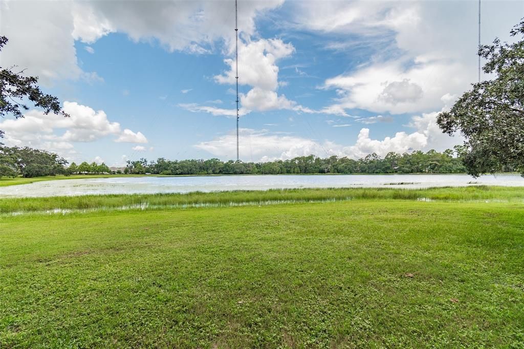 En Venta: $629,900 (3 camas, 3 baños, 2218 Pies cuadrados)