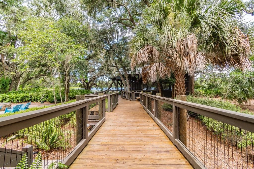 En Venta: $629,900 (3 camas, 3 baños, 2218 Pies cuadrados)