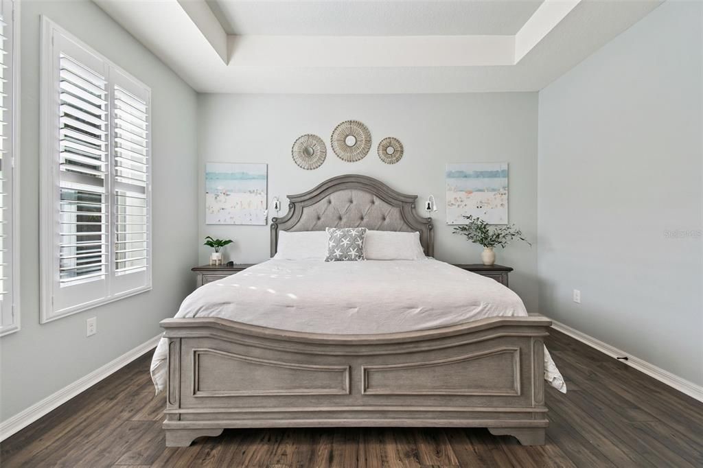 En Venta: $629,900 (3 camas, 3 baños, 2218 Pies cuadrados)