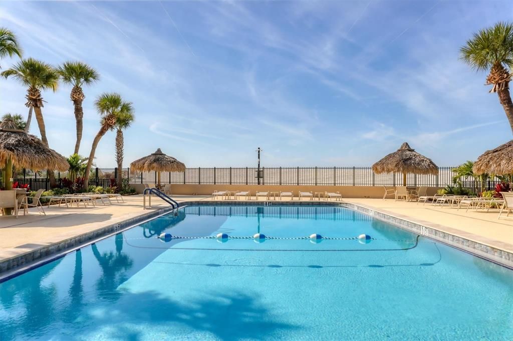 待售: $969,000 (2 贝兹, 2 浴室, 1421 平方英尺)