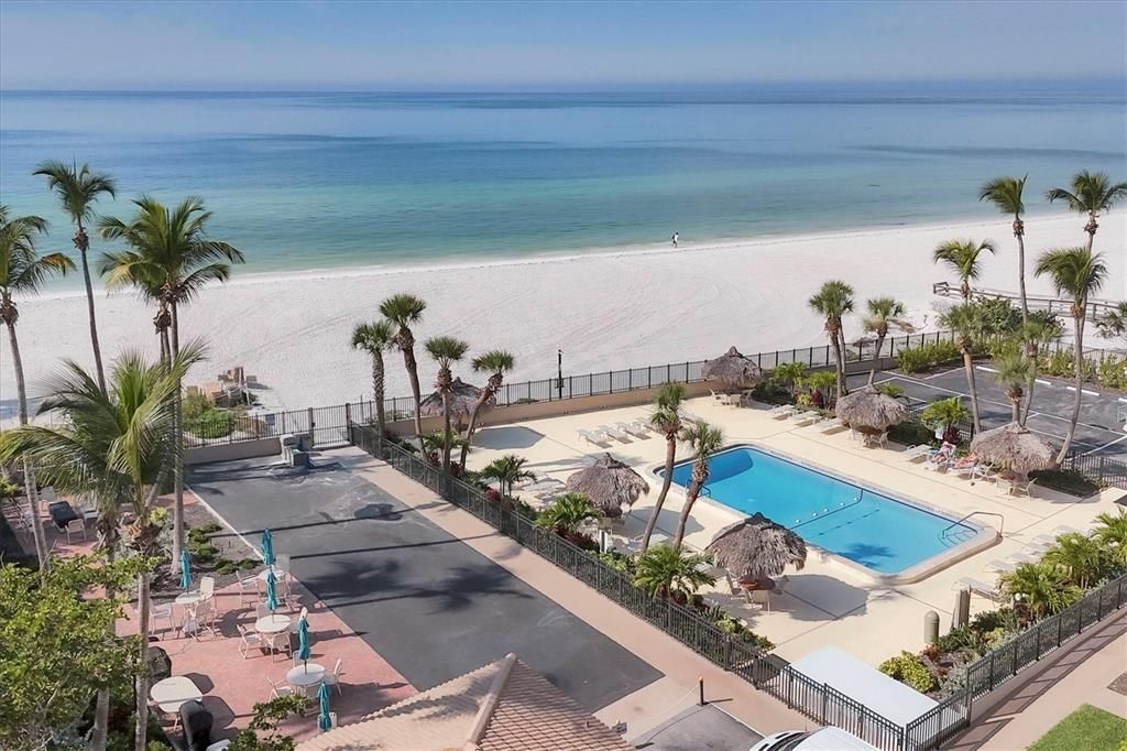 待售: $969,000 (2 贝兹, 2 浴室, 1421 平方英尺)