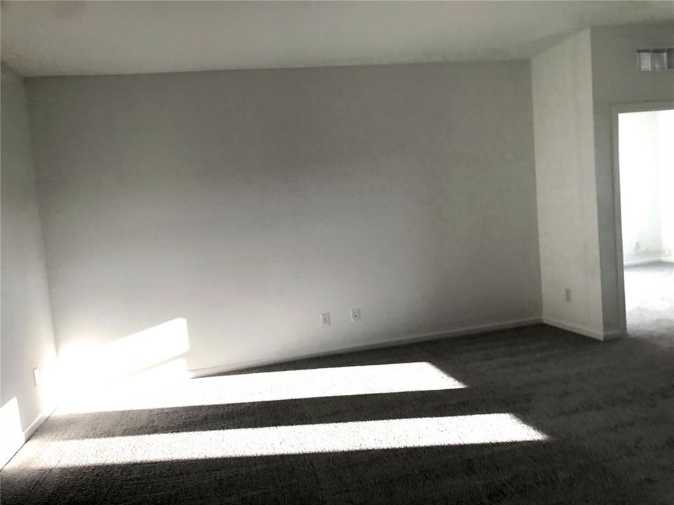 出租: $2,400 (3 贝兹, 2 浴室, 1771 平方英尺)