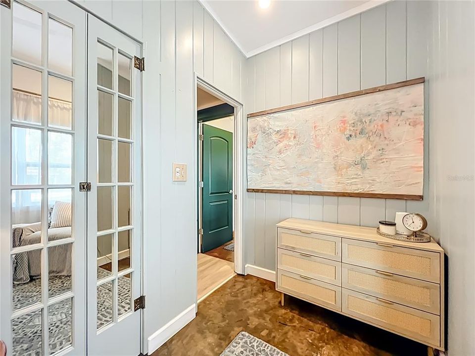 Activo con contrato: $594,990 (3 camas, 2 baños, 1568 Pies cuadrados)