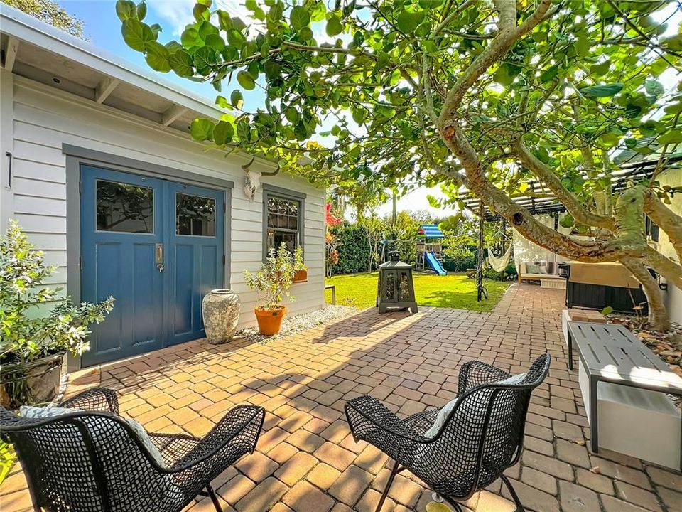 Activo con contrato: $594,990 (3 camas, 2 baños, 1568 Pies cuadrados)