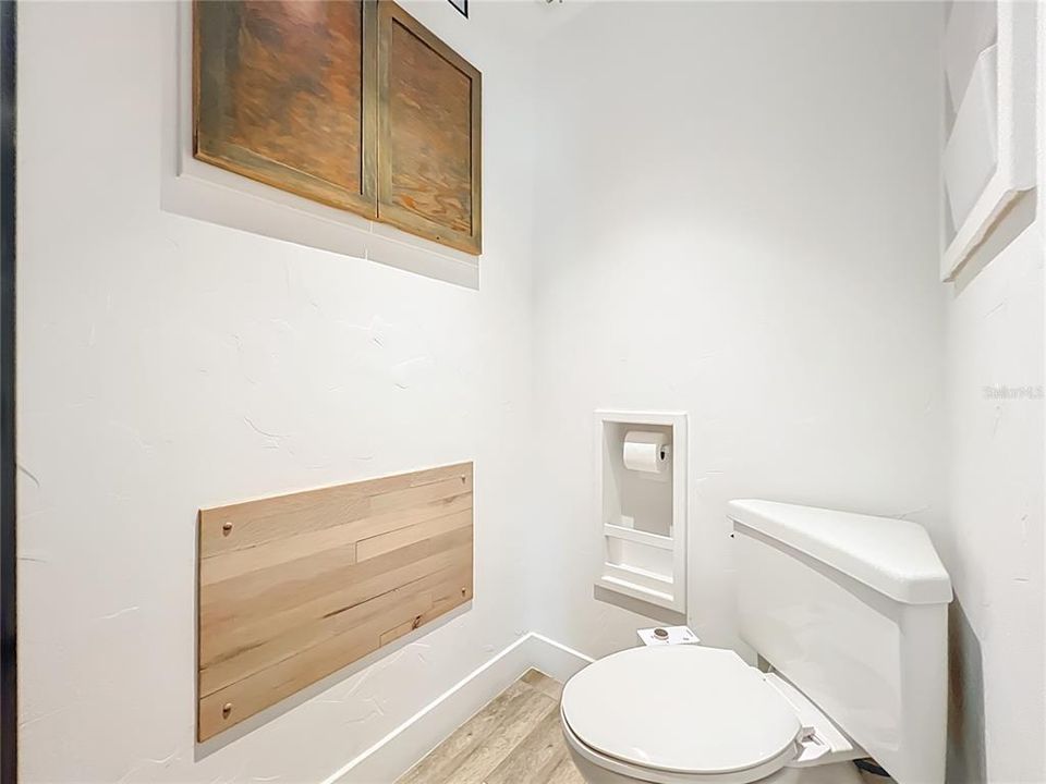 Activo con contrato: $594,990 (3 camas, 2 baños, 1568 Pies cuadrados)