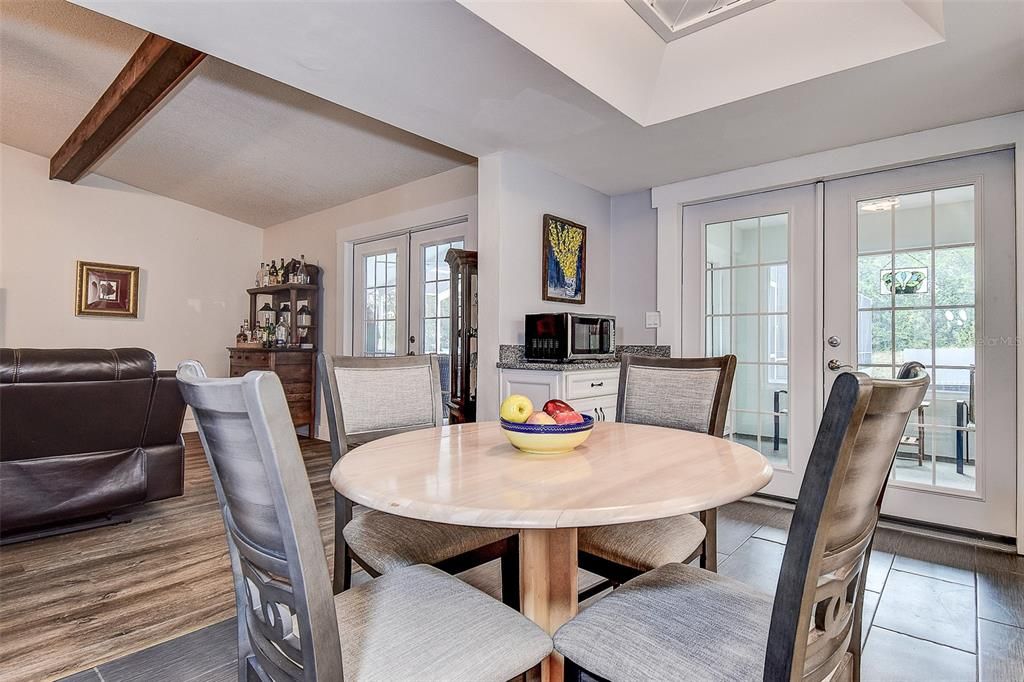 For Sale: $490,000 (4 beds, 3 baths, 3152 Square Feet)