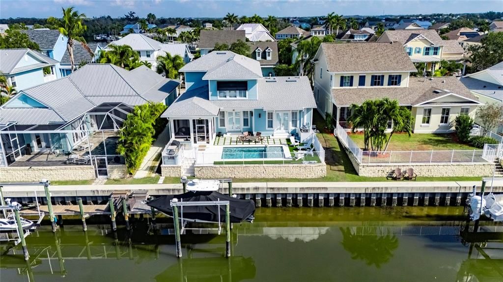 Activo con contrato: $1,400,000 (4 camas, 3 baños, 3014 Pies cuadrados)