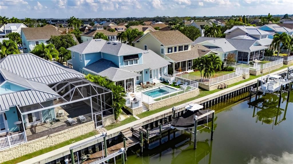 Activo con contrato: $1,400,000 (4 camas, 3 baños, 3014 Pies cuadrados)