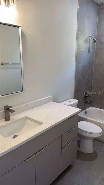 For Rent: $2,000 (4 beds, 2 baths, 1512 Square Feet)