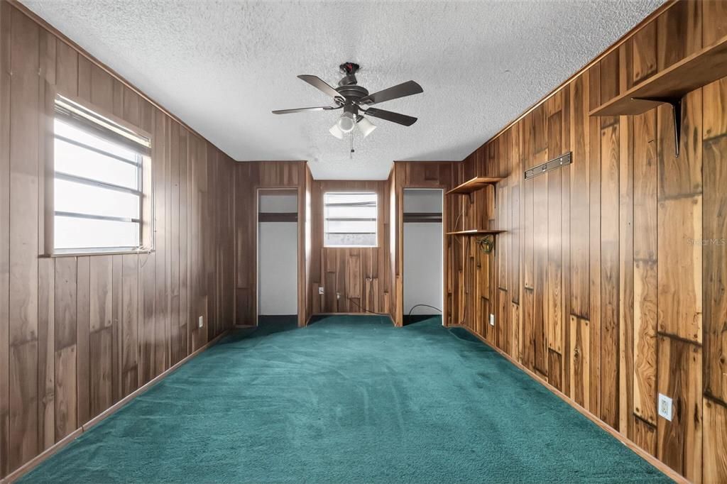 待售: $159,900 (3 贝兹, 1 浴室, 815 平方英尺)