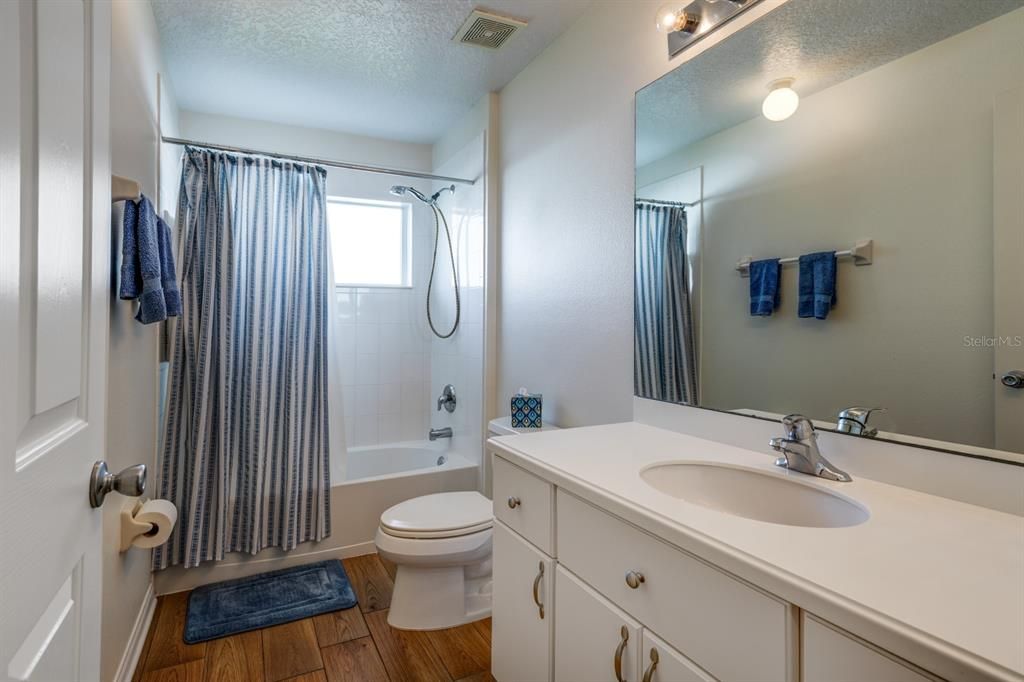 待售: $315,000 (3 贝兹, 2 浴室, 1745 平方英尺)