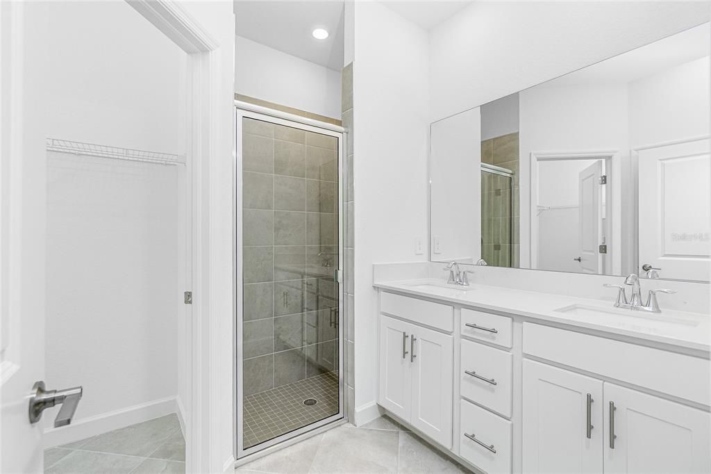 待售: $299,997 (3 贝兹, 2 浴室, 1417 平方英尺)