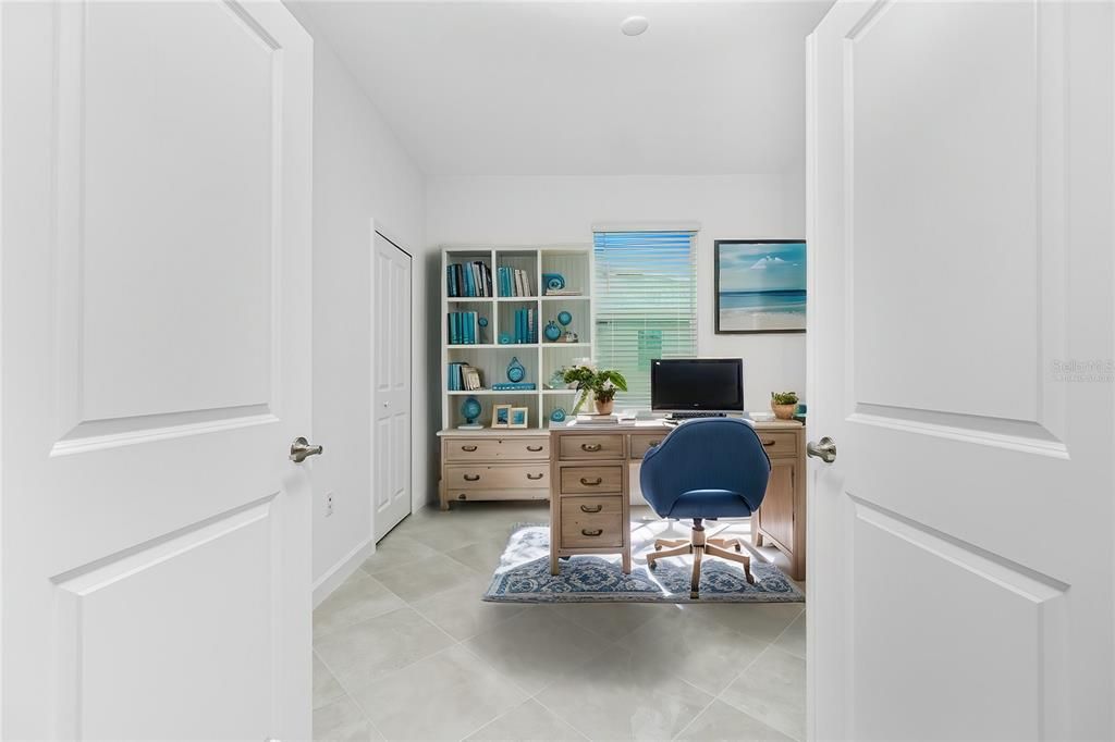 待售: $299,997 (3 贝兹, 2 浴室, 1417 平方英尺)