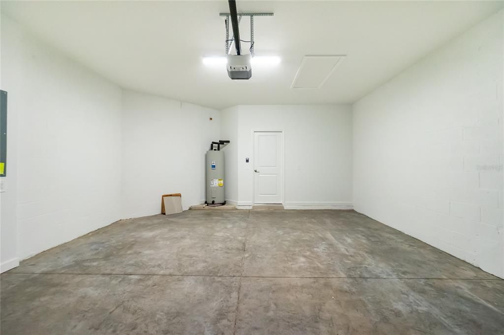 待售: $299,997 (3 贝兹, 2 浴室, 1417 平方英尺)