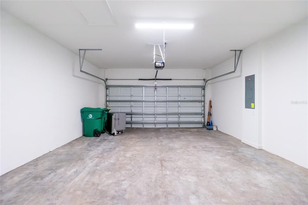 待售: $299,997 (3 贝兹, 2 浴室, 1417 平方英尺)