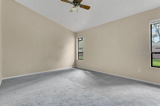 For Sale: $265,000 (3 beds, 2 baths, 1324 Square Feet)