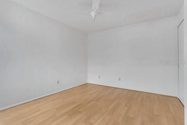 For Sale: $265,000 (3 beds, 2 baths, 1324 Square Feet)