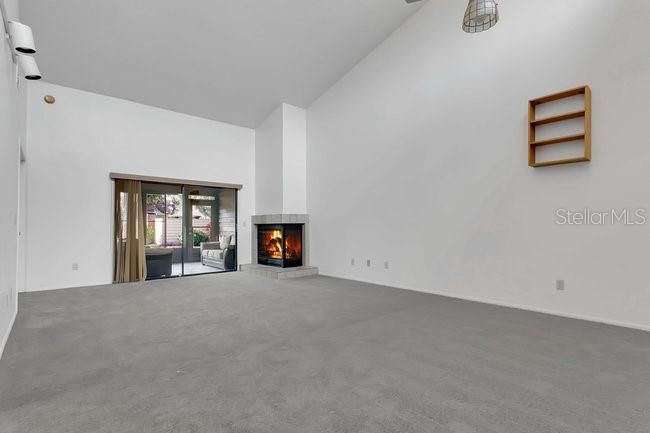 For Sale: $265,000 (3 beds, 2 baths, 1324 Square Feet)