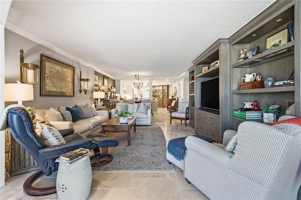 待售: $1,450,000 (2 贝兹, 2 浴室, 1642 平方英尺)