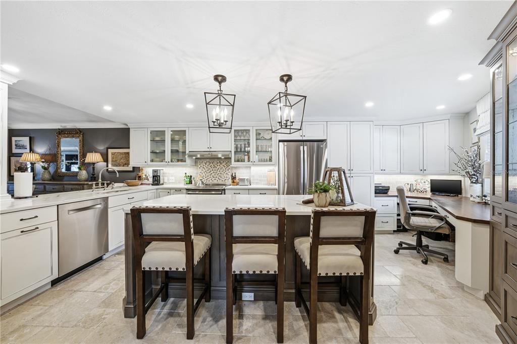 待售: $1,450,000 (2 贝兹, 2 浴室, 1642 平方英尺)