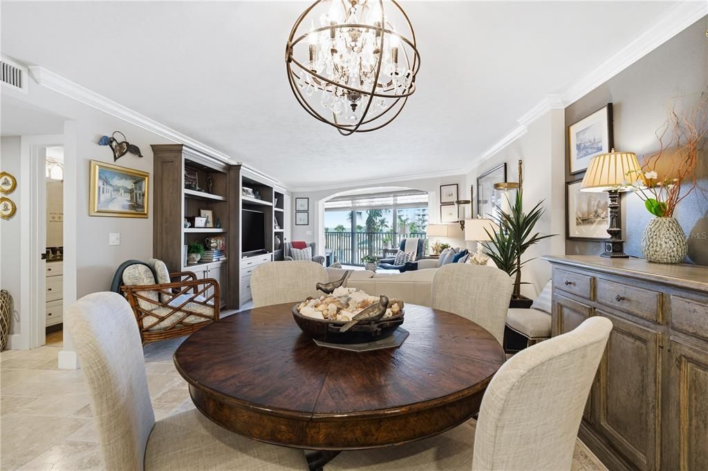 待售: $1,450,000 (2 贝兹, 2 浴室, 1642 平方英尺)