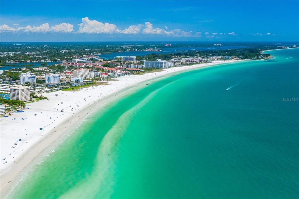 待售: $1,450,000 (2 贝兹, 2 浴室, 1642 平方英尺)