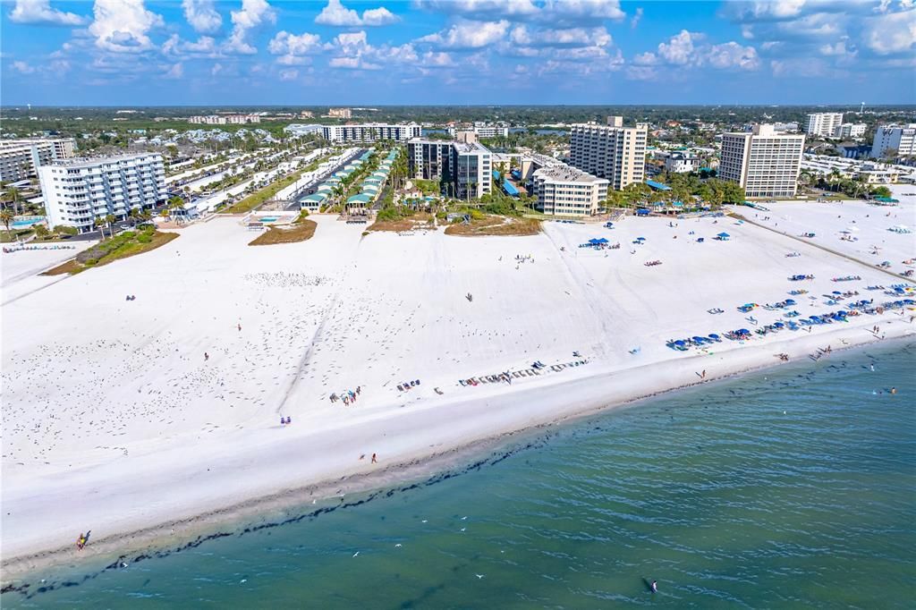 待售: $1,450,000 (2 贝兹, 2 浴室, 1642 平方英尺)