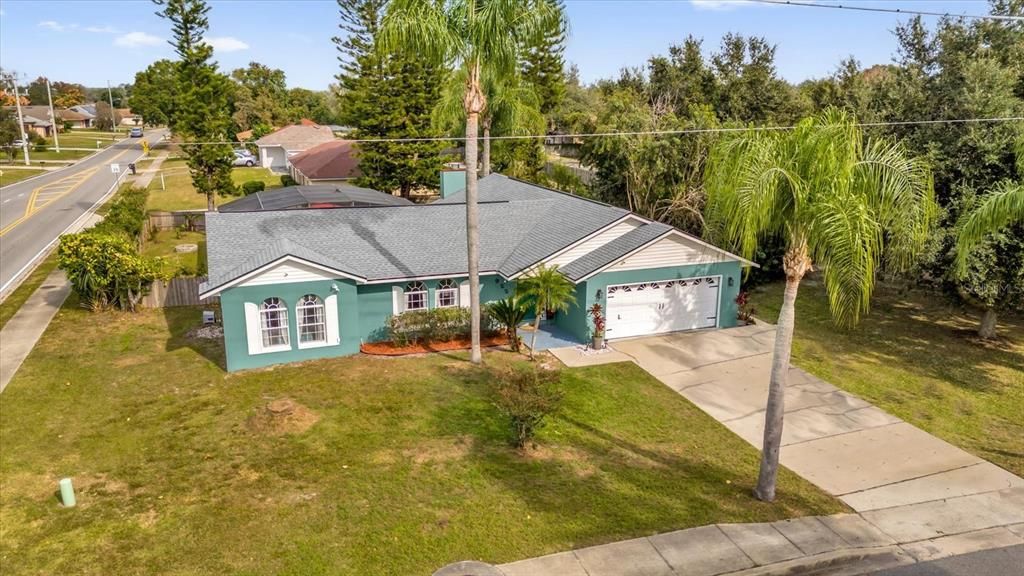 На продажу: $347,000 (3 спален, 2 ванн, 1741 Квадратных фут)