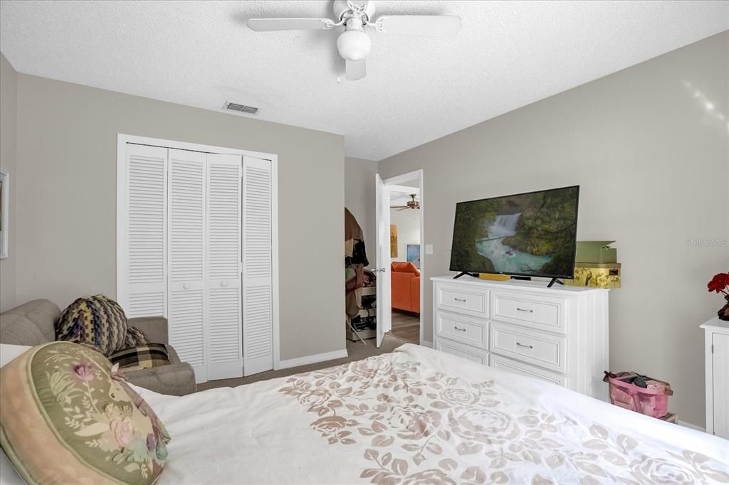 На продажу: $347,000 (3 спален, 2 ванн, 1741 Квадратных фут)