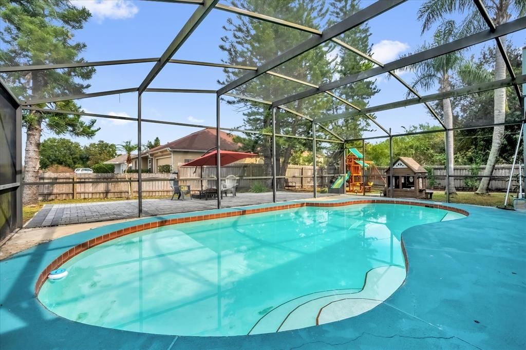 На продажу: $347,000 (3 спален, 2 ванн, 1741 Квадратных фут)