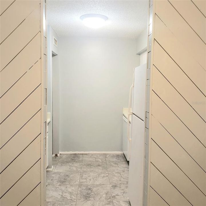 For Rent: $1,250 (1 beds, 1 baths, 685 Square Feet)