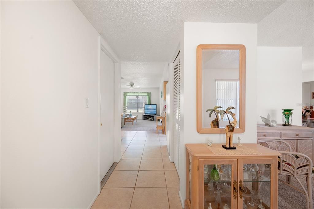 For Sale: $399,000 (2 beds, 2 baths, 1396 Square Feet)